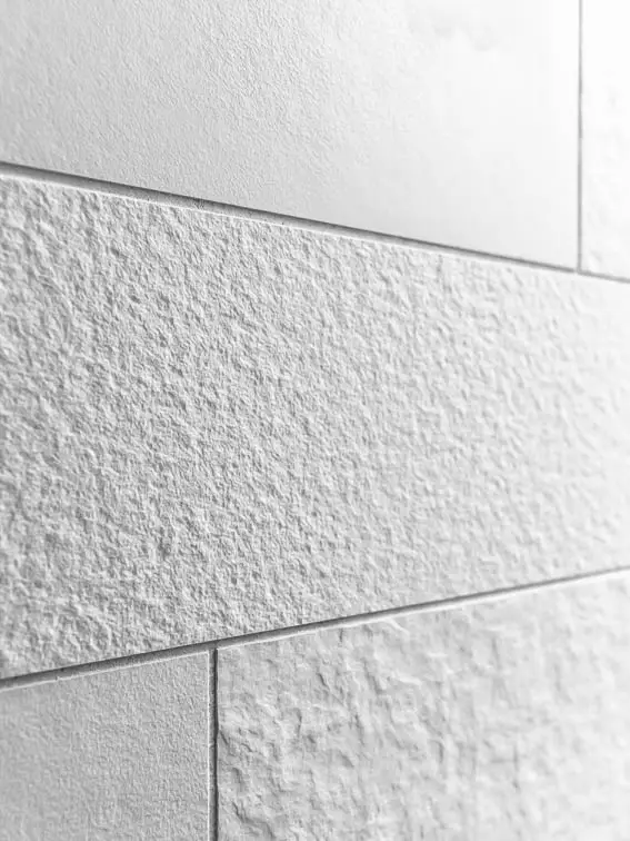 Unterschiedliche Oberflächenstrukturen wechseln sich ab Unterschiedliche Oberflächenstrukturen wechseln sich ab